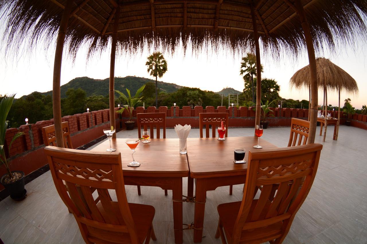 Westay @ Bagan Lotus Hotel Exterior foto